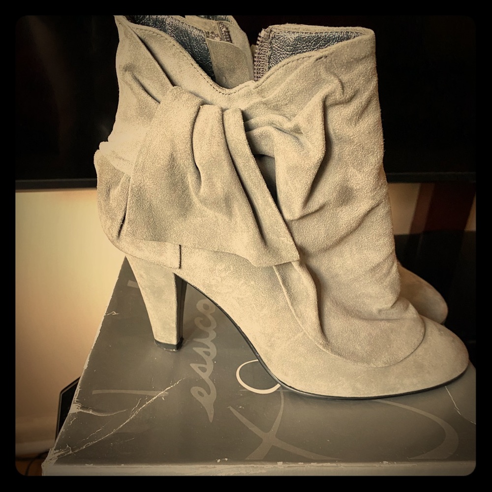 Grey shade booties, so comfy and classic